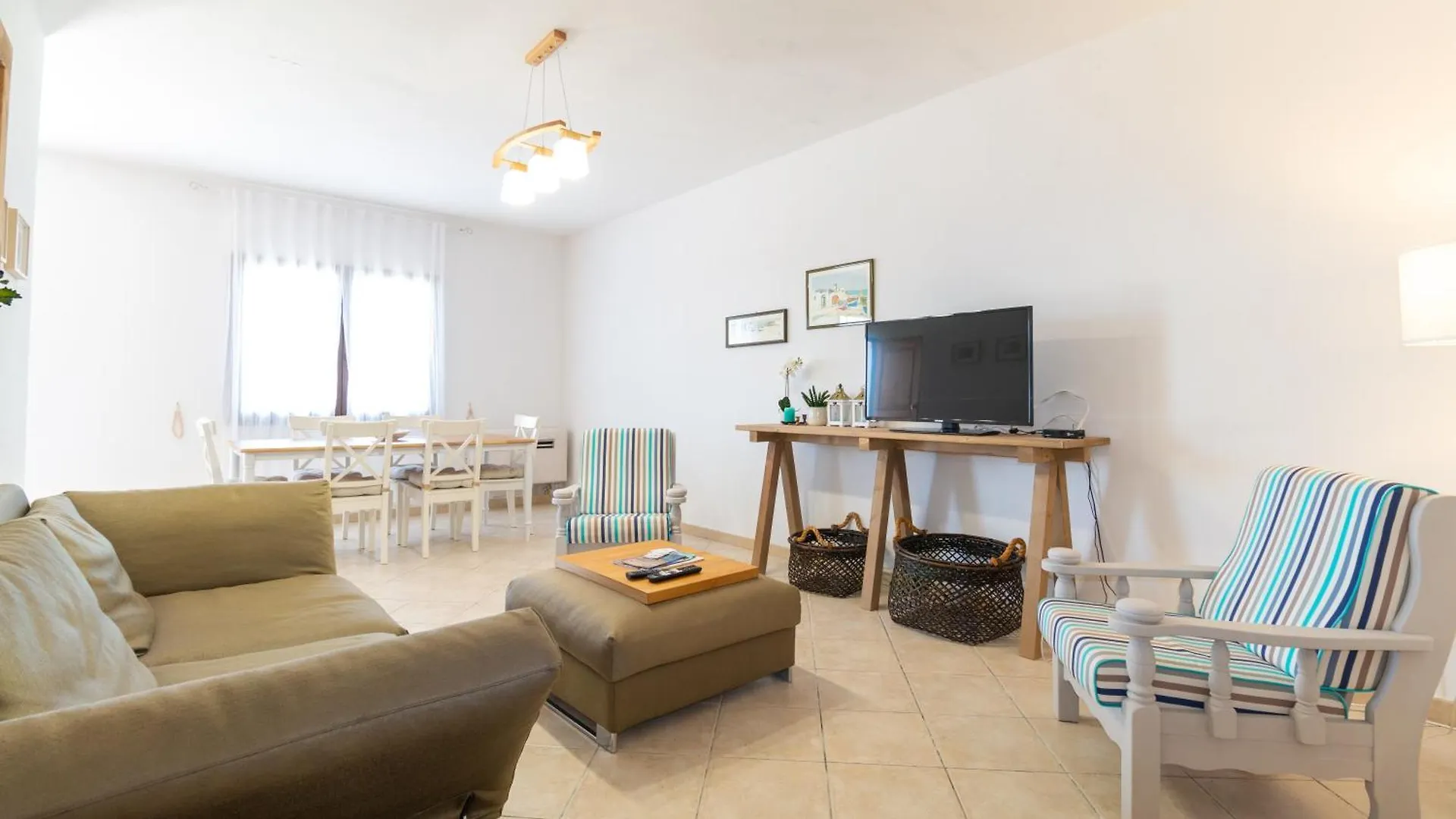 Sardinianworld - Casa Dei Bucanieri Putzu Idu 0*,  Itália